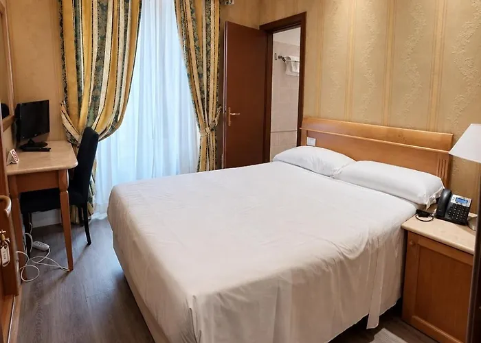 Dei Quiriti Otel *